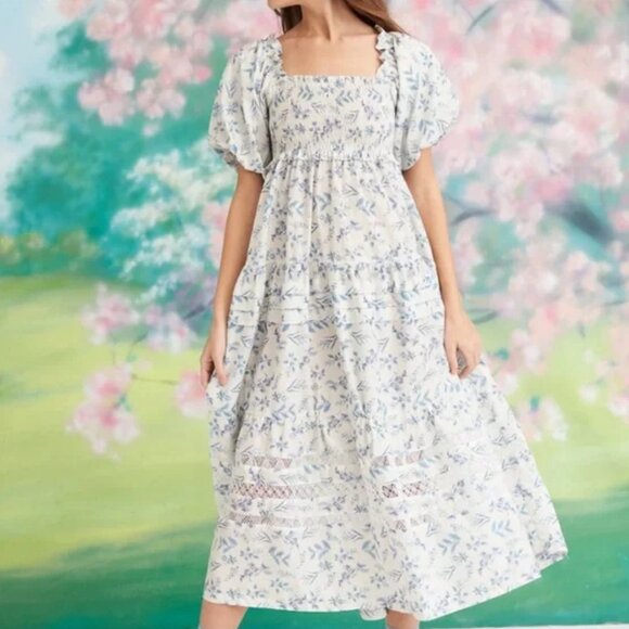 Mi Golondrina Luisa Floral Blanca Azul Small - Picture 1 of 4